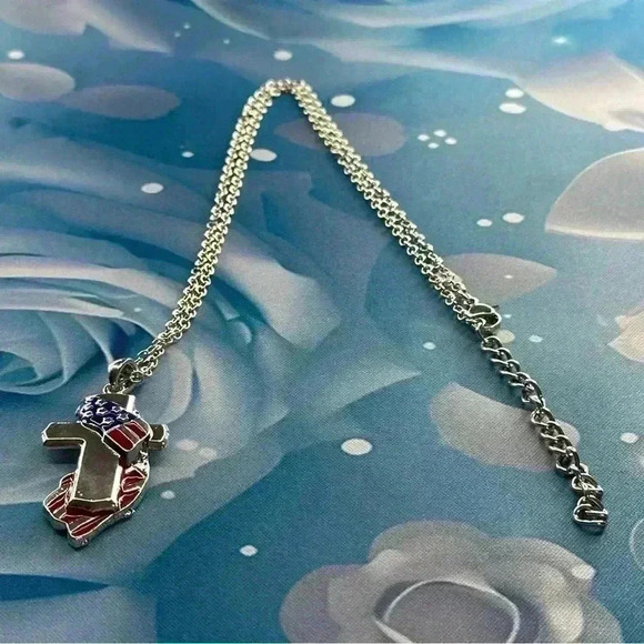 American Flag Cross One Nation Under God Pendant Stylish Unisex Silver Necklace - Picture 5 of 9